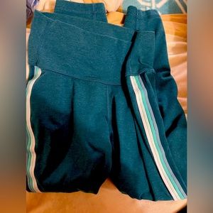 Old Navy balance leggings